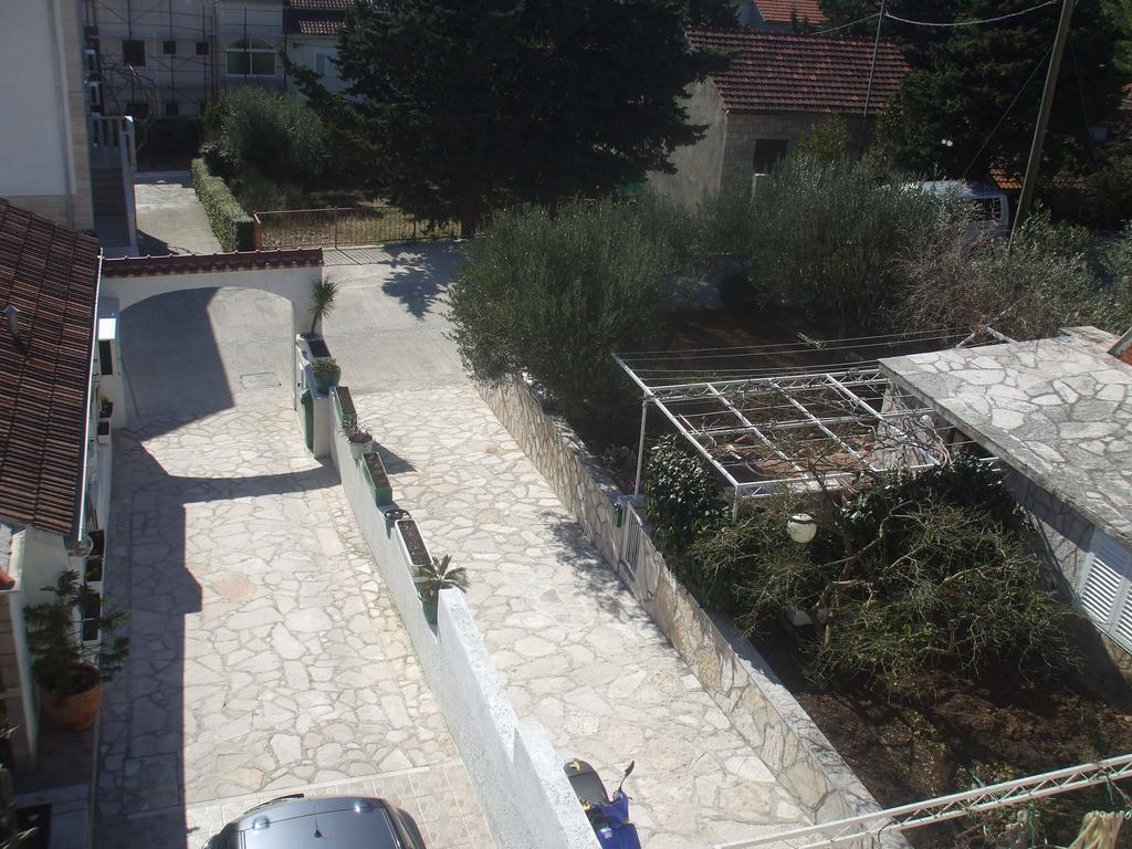 Villa Senjkovic - Apartments With Balcony And Sea View Bol Camera foto